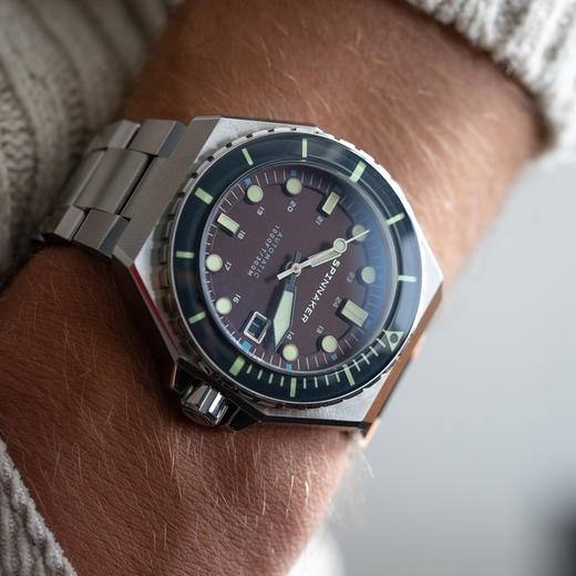 英国SPINNAKER三角帆自动机械手表八角壳钢链夜光潜水DUMAS5081 商品图3