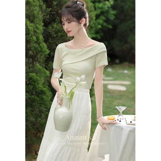 鹿向南「密竹翠隐」法式短袖t恤女2024夏季新款不规则设计感上衣 商品图2