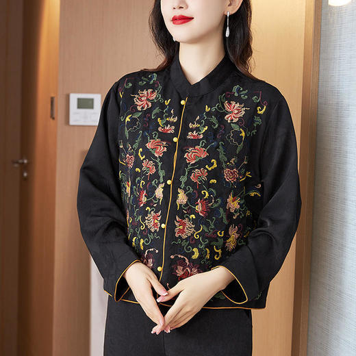 TZF-全幅刺绣带衬里短外套中国风复古小外套 商品图2