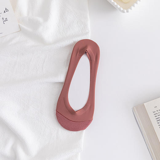 【限时福利！39.9/8双！】夏日穿搭配诀窍，纯棉底防滑，百搭冰丝船袜女，超薄不掉跟袜套短袜高跟鞋浅口隐形袜子，多重防护让你忘掉烦恼！ 商品图11