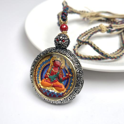 41962铜镶朱砂吊坠-文殊菩萨圆牌 商品图0