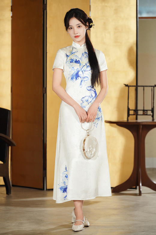 逸红颜明月优选 #『烟岚』收藏级杨紫同款醋酸旗袍,老师傅1对1手工剪裁 ,花型设计师手绘印花 商品图8