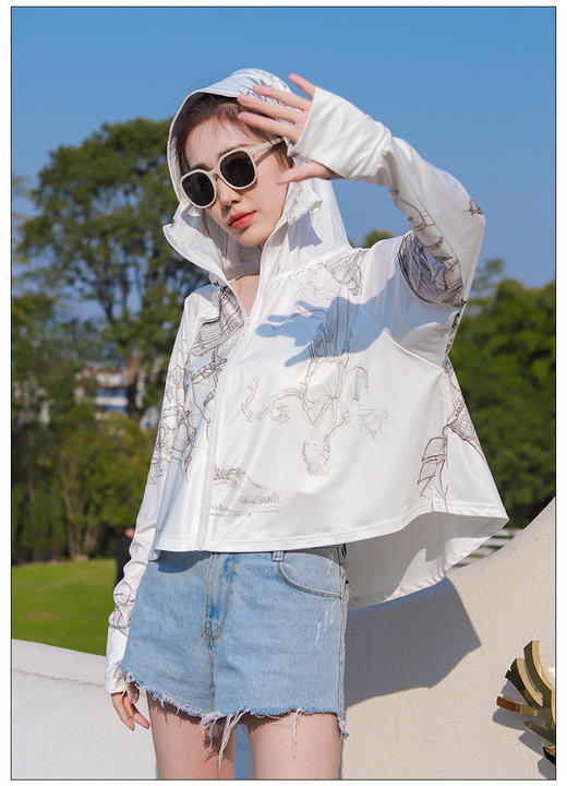 夏季新款【印花国风冰丝女 防紫外线长袖超薄款外套】连帽透气防晒衣 潮流时尚印花 国庆出游 商品图9