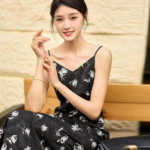 【印花连衣裙】2024夏季气质优雅玫瑰花吊带连衣裙1094 商品图4