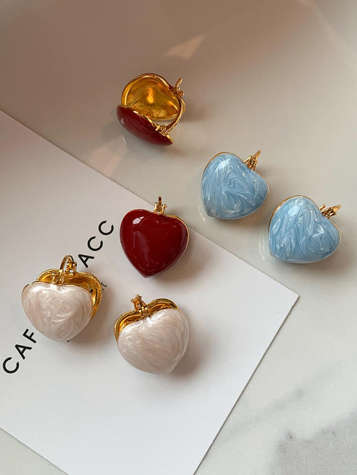 鹿向南ALXNAN 法式滴釉爱心耳扣耳环 商品图0