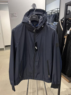 瑕疵HUGO BOSS/胡戈波士 男士黑标纯色可拆卸连帽商务休闲夹克外套