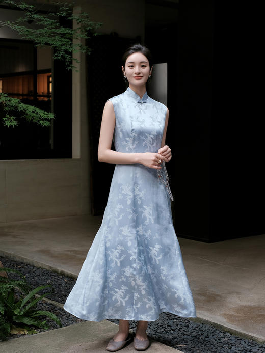 盛唐婧 |桑蚕丝龙纹葫芦盘扣连衣裙 商品图6