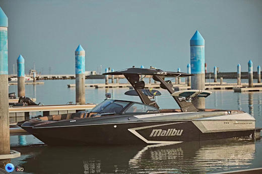 马里布24 尾波冲浪艇 商品图0