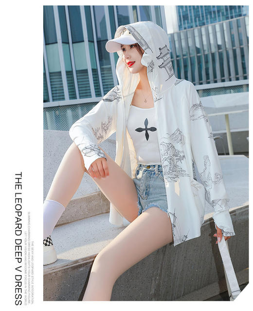 夏季新款【印花国风冰丝女 防紫外线长袖超薄款外套】连帽透气防晒衣 潮流时尚印花 国庆出游 商品图6