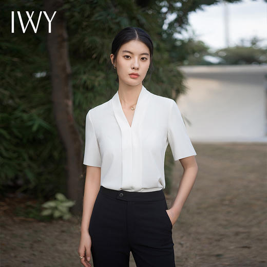 IWY/白色短袖衬衫v领配西装百搭内搭修身显瘦职业装衬衣不透遮肉ol B11221 商品图0