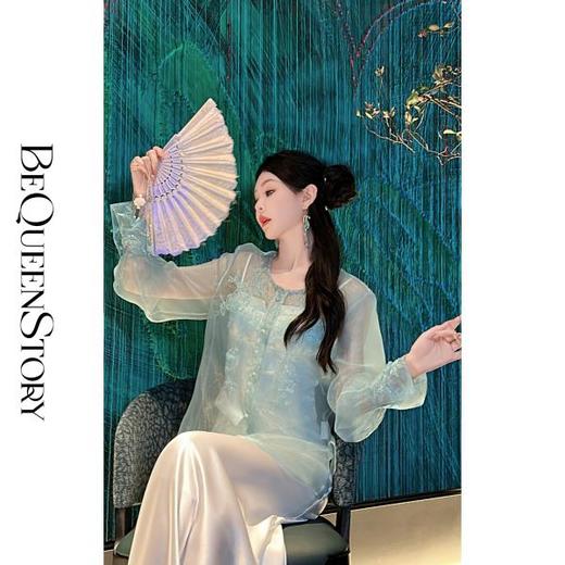 余潇潇【空谷清潭】夏日仙气欧根纱自带冰感手工钉珠防晒衫A字外套 商品图0