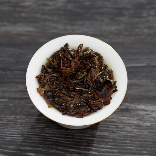 川红茶业&六妙白茶紧压福鼎庄园茶三年寿眉茶叶礼盒送礼30g*8盒 商品图8