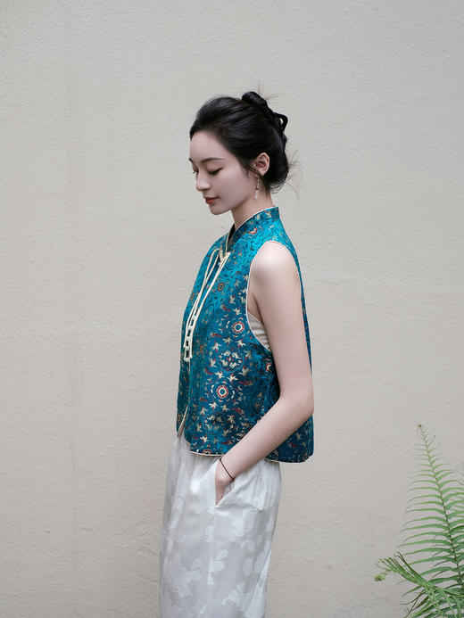 盛唐婧 |鹤鹿同春织锦缎马甲 商品图4