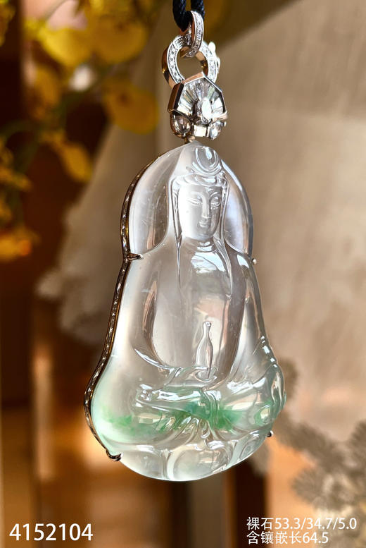 玻璃种飘翠观音吊坠【4152104】具体价格微信咨询 商品图0