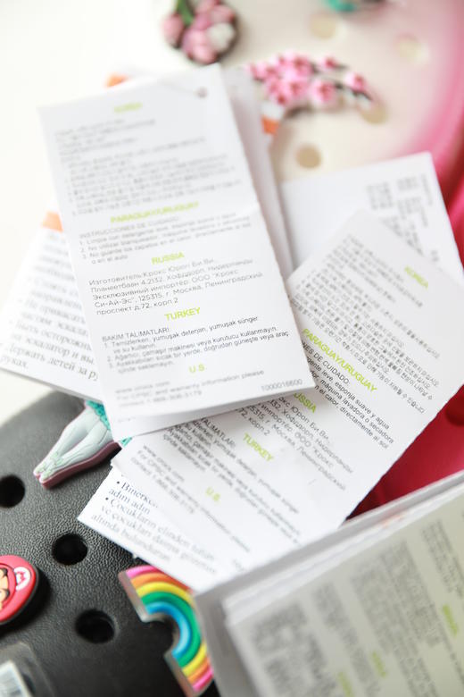 人手一双，泡芙厚底洞洞鞋。599大洋一双の自带拉腿滤镜鞋A041788 商品图3