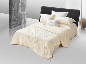 罗莱 粹 超柔无边金镶玉桑蚕丝被
