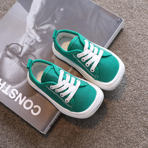 【百搭帆布鞋！】潮韩版2024新款男童中小童芒果头丑萌纯色帆布鞋夏季女童小众板鞋 商品图10