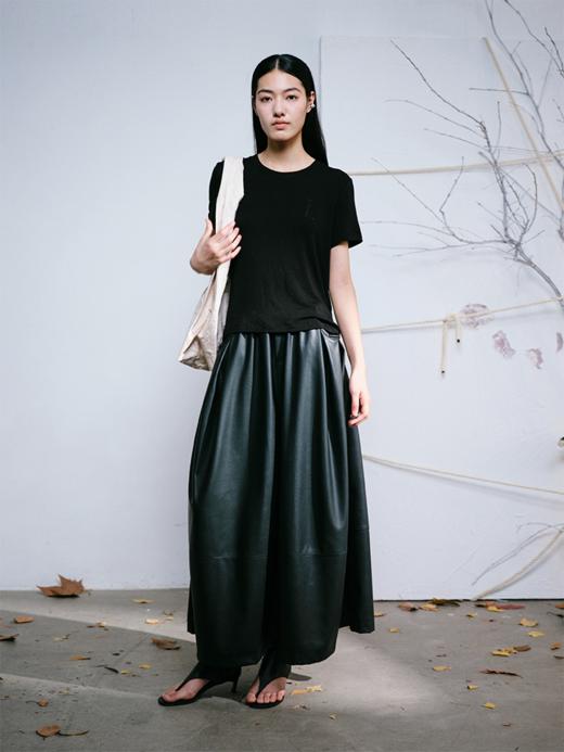 LIYIHAN 基础款字母上衣 Y242S08190 商品图1