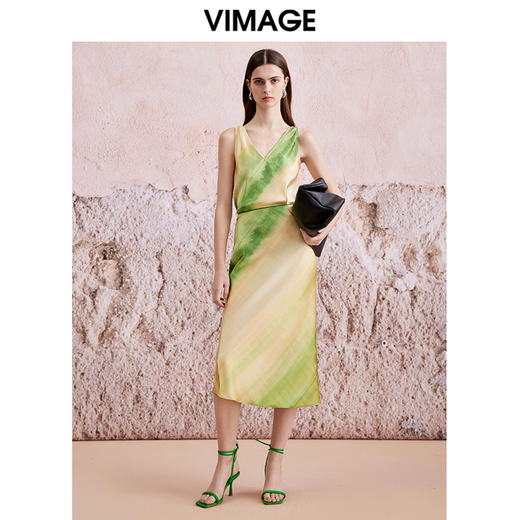 VIMAGE纬漫纪夏季新款晕染V领显瘦气质无袖上衣V2113720 商品图1