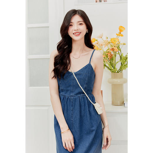 【严选】诗凡黎v领牛仔吊带连衣裙2024夏新款纯棉流行漂亮好看中长裙SF4391711 商品图2