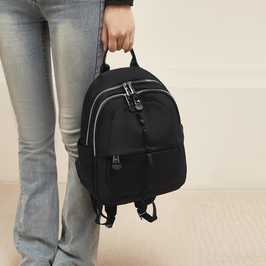 Safiya/索菲娅2024新款时尚背包旅行轻便百搭大容量双肩包女包 SF900584Y 商品图10