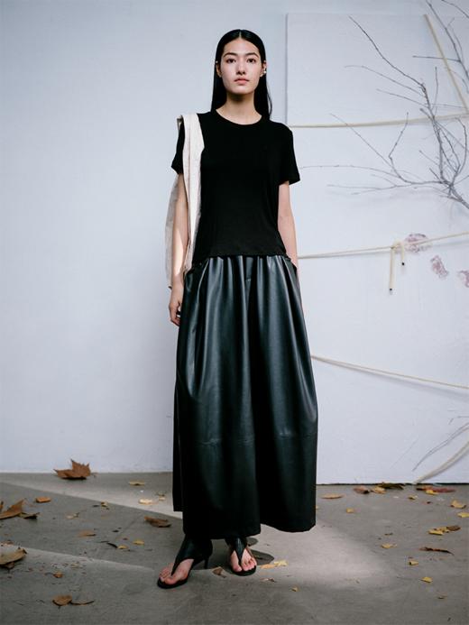 LIYIHAN 基础款字母上衣 Y242S08190 商品图3