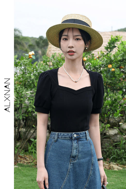 鹿向南《法式少女》宫廷风方领T恤女夏季法式设计感短袖上衣LXN25309 商品图5