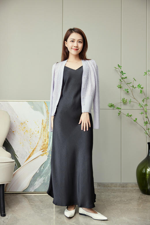 闪闪烫钻提花开衫 商品图3