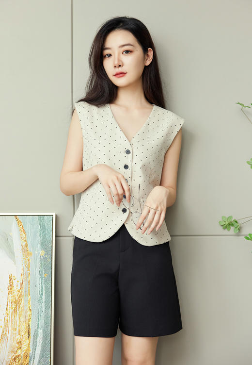内敛雅致波点马甲 商品图2