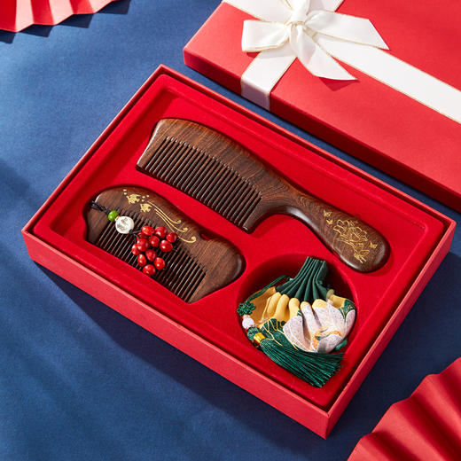 【多主题可选】木梳礼盒 一梳百顺！梳尽三千烦恼丝 母亲节礼物送妈妈老婆长辈客户教师老师女生女士木梳礼盒纪念礼品，可选不同主题 商品图1