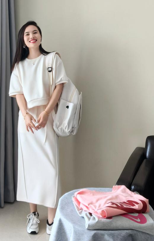 【空气棉上衣+开叉半裙】 运动休闲懒人套装 商品图4