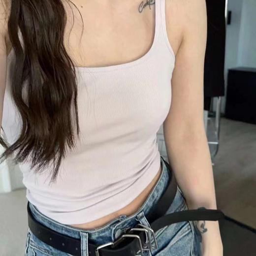 【瑜伽生活家】「数色可选！一体杯背心」春夏新款韩社螺纹小方领一体杯背心 修身内搭外穿遮副乳吊带女上衣内衣 商品图3