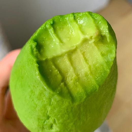 (即食)进口牛油果【大果】：高营养的“森林奶油”冰淇淋口感，丝滑绵密像吃奶酪一样有奶香，高蛋白、高能量、低脂低卡，低糖分。 商品图4