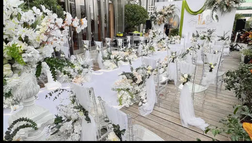 市中心繁华商圈酒店 商品图1