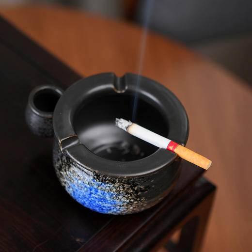 罗纹黑釉烟灰缸复古烟灰缸陶瓷创意家用客厅烟缸个性烟头缸 商品图2
