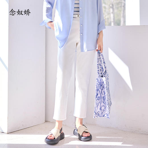 【商场同款】CNT4499 “ 云朵牛仔裤 ” 云朵白纯洁明快 萝卜裤型，很好的修饰腿部线条 侧面分割线立体显瘦 长绒棉+莱赛尔面料清爽透气 自带凉感柔软舒适 商品图3