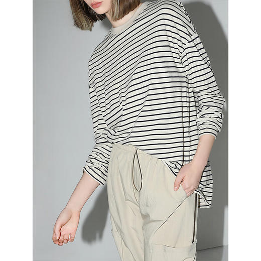 COCOBELLA字母标黑白条纹长袖T恤女侧开叉休闲遮阳上衣TS0012 商品图2