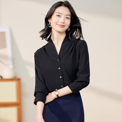【大众通勤】罗蒙女士长袖衬衫简约V领时尚有型百搭衬衫开衫女 商品图1
