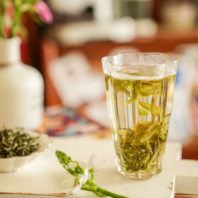 明前头采【有机绿茶】200克/罐，2件立减20元，连续17年获得有机认证