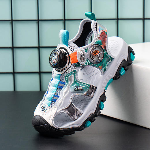 男童凉鞋夏季新款旋转纽扣儿童包头沙滩鞋男孩子中大童软底鞋 商品图5