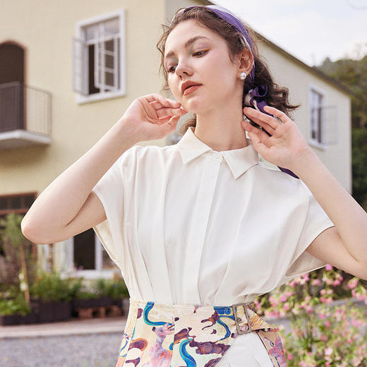 两三事隐于欢愉2024夏季新款简约印花腰封系带衬衫裙a字连衣裙 商品图1