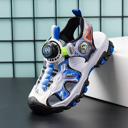 男童凉鞋夏季新款旋转纽扣儿童包头沙滩鞋男孩子中大童软底鞋 商品图6