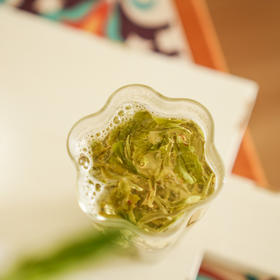  春茶丨明前头采有机绿茶，浇灭肝火与燥气 