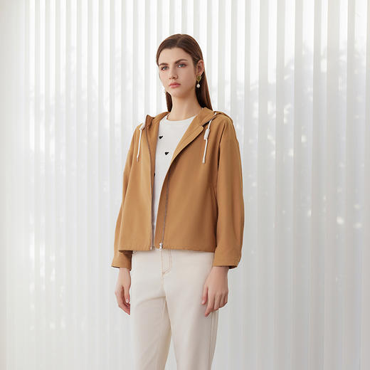 【短款夹克外套】2024夏季新款时尚外套春秋季节必备舒适柔软简约款 商品图3