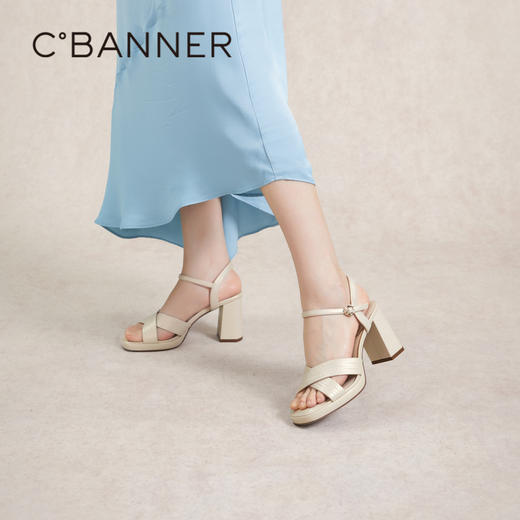 千百度编织羊皮粗超高跟时装凉鞋女夏季绝美凉鞋配裙子A24350962 商品图2