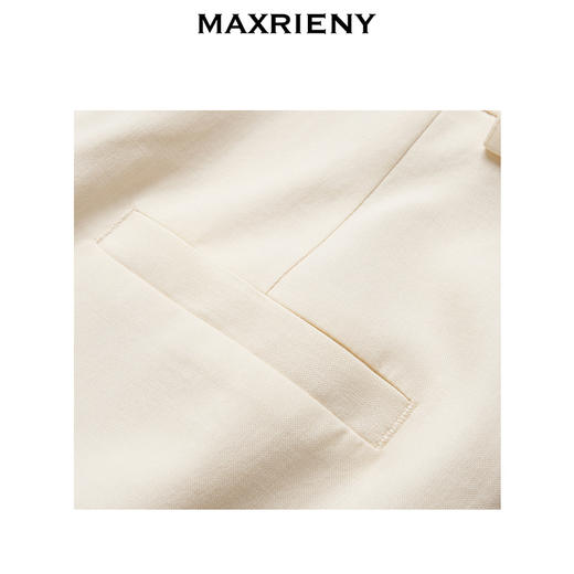 【Day Dreaming-主题纪念款】MAXRIENY复古镂空花宫廷扣半裙(货号:MC85SK082) 商品图3