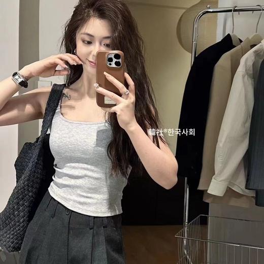 【瑜伽生活家】「数色可选！一体杯背心」春夏新款韩社螺纹小方领一体杯背心 修身内搭外穿遮副乳吊带女上衣内衣 商品图1