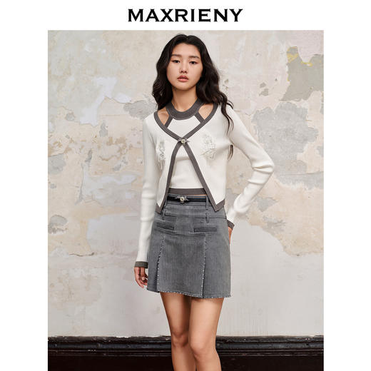 【商场同款】MAXRIENY国风新中式修身针织毛衫修身上衣格雷系穿搭(货号:MC88SW515) 商品图2