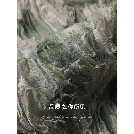 COCOBELLA立体盘花渐变网纱短袖上衣薄荷曼波风花苞袖上衣TS7002 商品图4