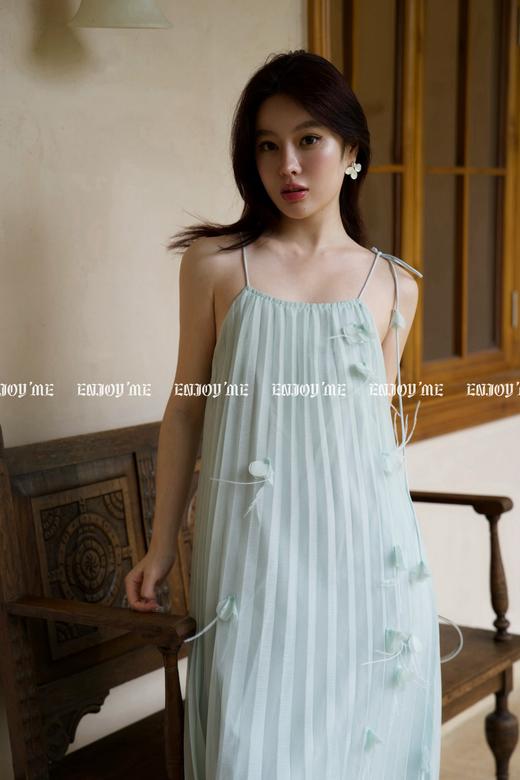 【门店同款】ENJOY夏季浪漫-羽毛花朵压褶吊带裙 157312432 商品图1
